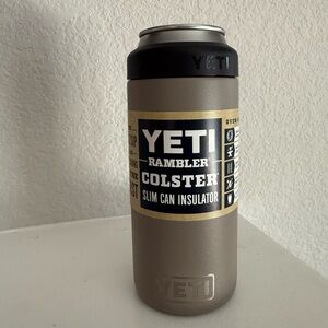 YETI Rambler Colster Slim Can